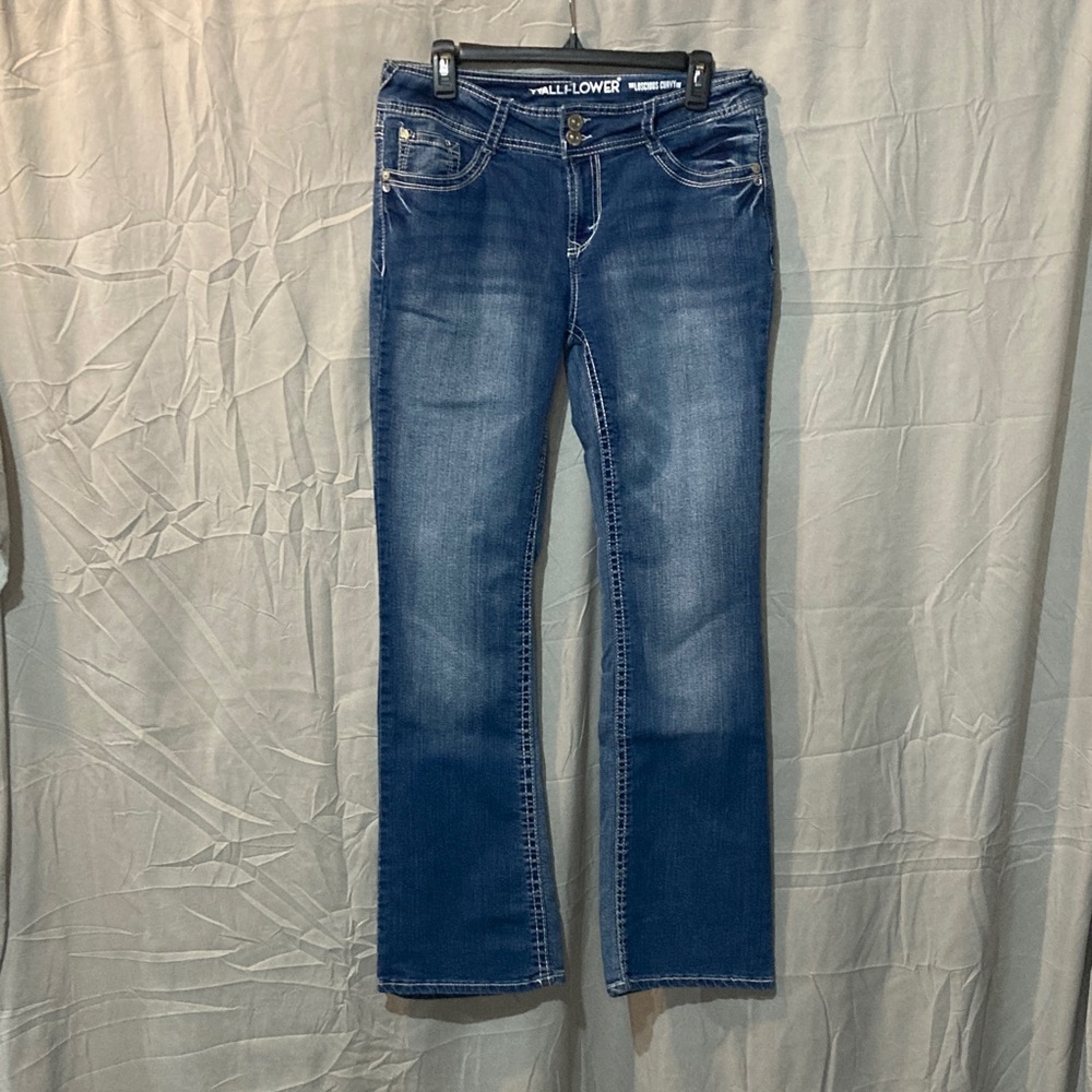 Wallflower Junior’s Dark Blue Boot Cut Jeans
